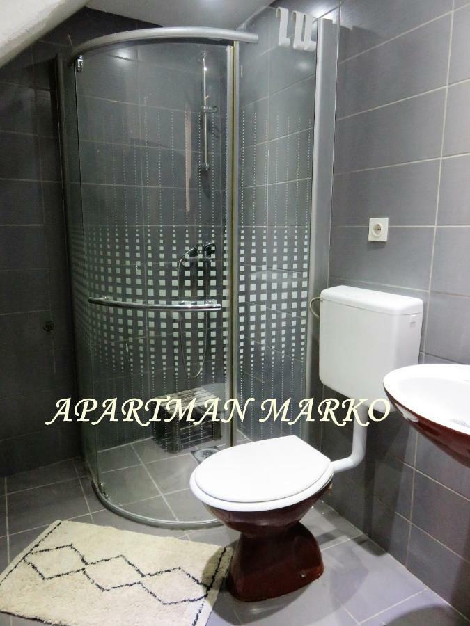 Apartament เซรส ภายนอก รูปภาพ